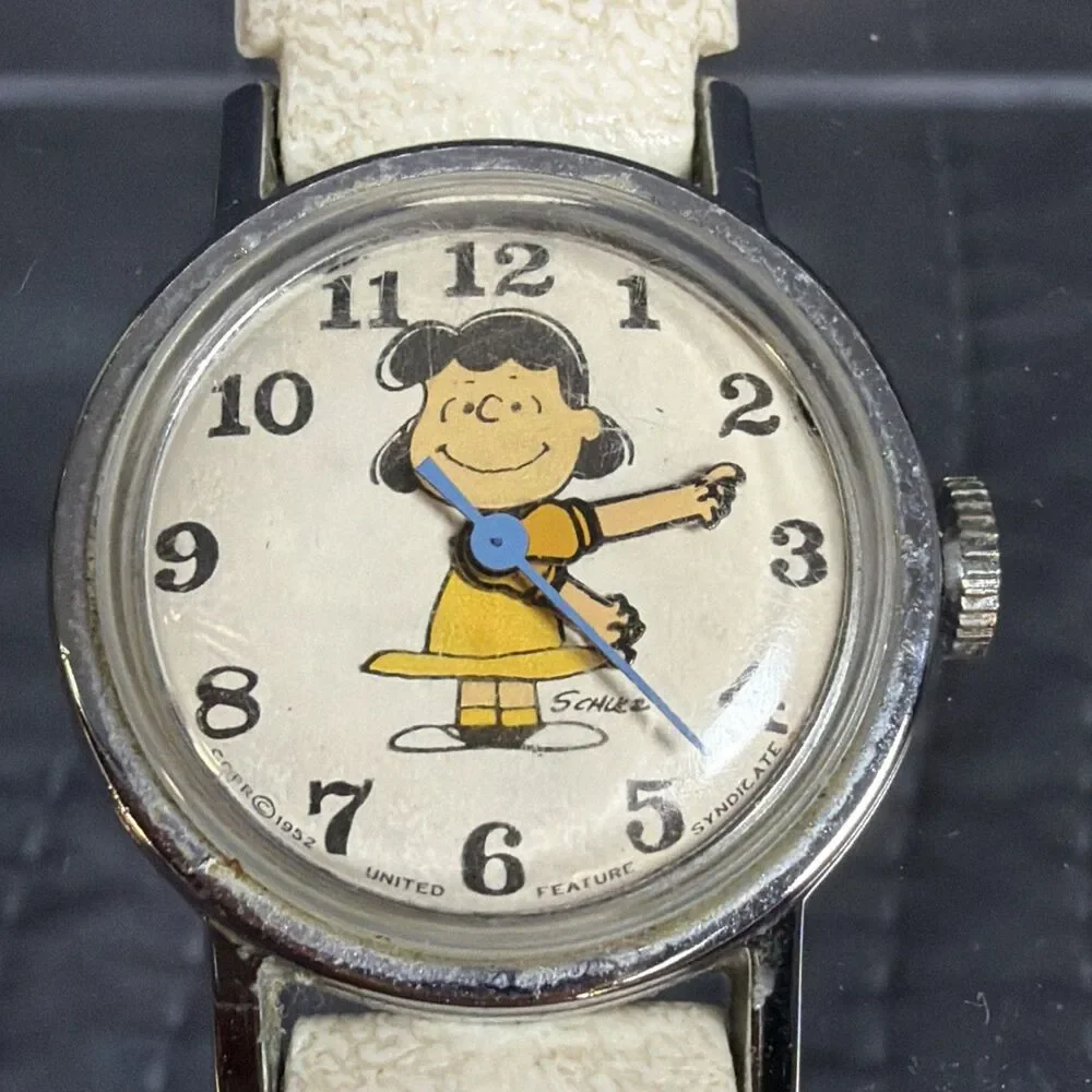 Peanuts vintage wristwatch
